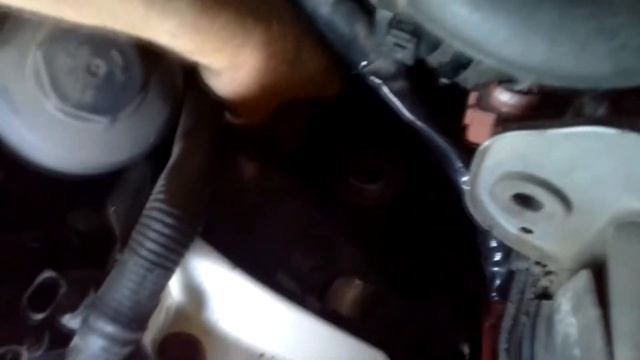 Как отсоединить проводку от двигателя на Ауди А6 С6 BDW  2.4 Часть 3   ( Замена цепи ГРМ )