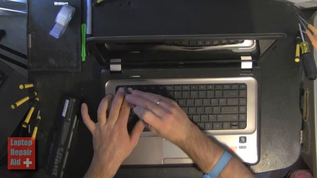 HP G6 HOW TO REMOVE A KEYBOARD смотреть онлайн