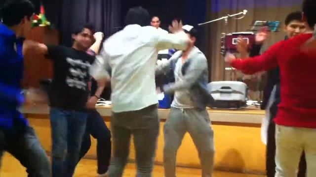 ФИНЛЯНДИЯ ПАРНИ ЗАЖИГАЮТ смотреть онлайн