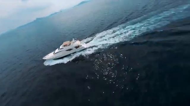 Аренда яхты на Пхукете FERRETTI 80 смотреть онлайн