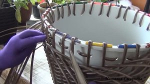 Плетем из ротанга.  6.  Кашпо Орех. 20 литров