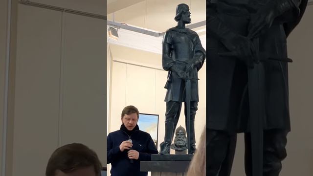 Скульптор Андрей Мартьянов про памятник Довмонту смотреть онлайн