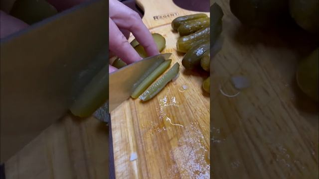 Суп солянка мясная сборная #солянкамясная #солянка #суп #супчик смотреть онлайн