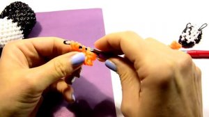Пингвин из резинок. Плетение Rainbow Loom