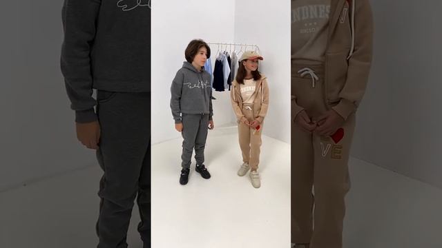 Что купить ребенку для школы? // 100+ идей от стилиста смотреть онлайн