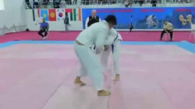 Ju-Jutsu Asian Championship (UZB vs UZB) белый кимоно синий пояс ￼ (2 схватка) смотреть онлайн