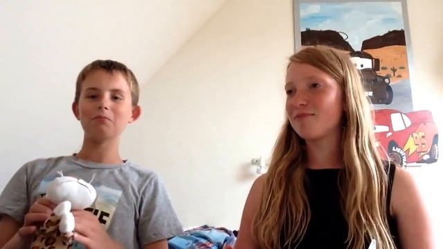 Crazy News #3 It's raining cats and dogs смотреть онлайн