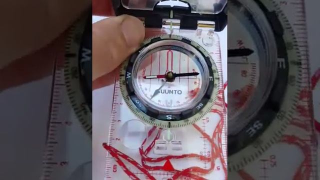 Suunto MC-2 Baseplate Compass Features смотреть онлайн