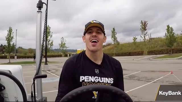 Евгений Малкин: «Мне всё понравилось, поздравляю со вторым местом» смотреть онлайн