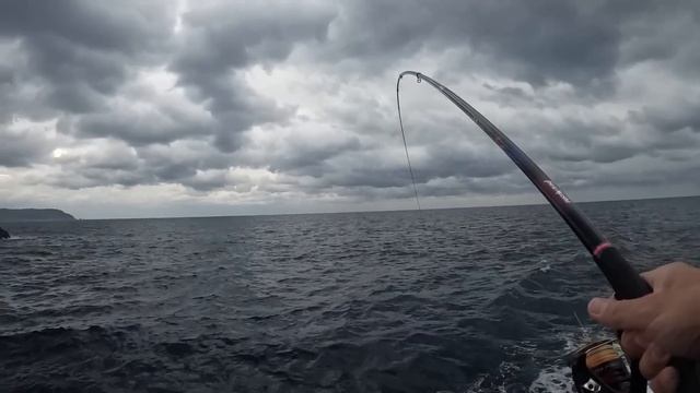 初上陸！釣り人の聖地「男女群島」に一泊二日で大物狙い！【男女群島遠征#1】 смотреть онлайн