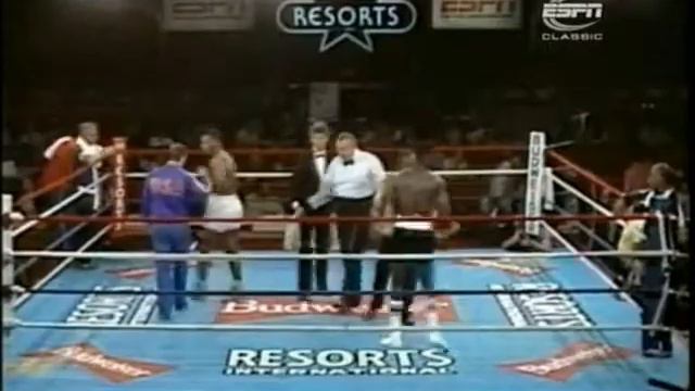Mike Tyson vs Ricardo Spain смотреть онлайн