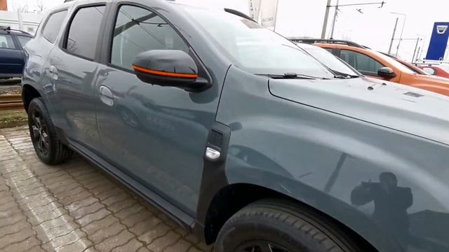 2022 Dacia Duster Extreme limited edition vs Dacia Duster Comfort смотреть онлайн