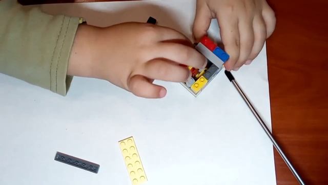 Сейф и лего-пазл смотреть онлайн