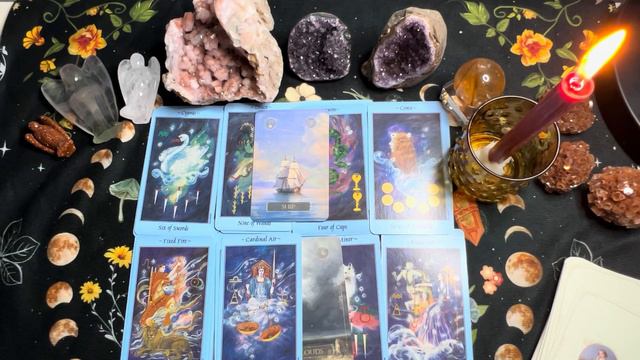 Прогноз на 2024 год на чувства и любовь #таро #гадание#любовь смотреть онлайн