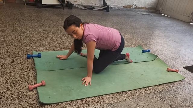 Stretching For Relaxing Week 13 смотреть онлайн