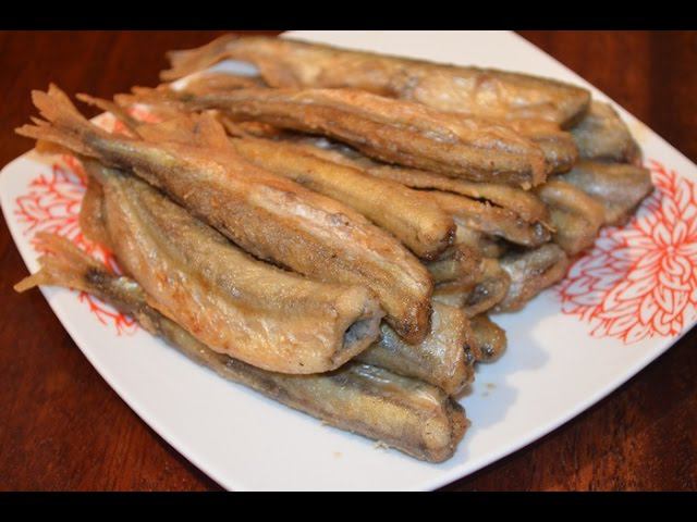 Как вкусно пожарить рыбу/ Жареная мойва на сковороде. смотреть онлайн