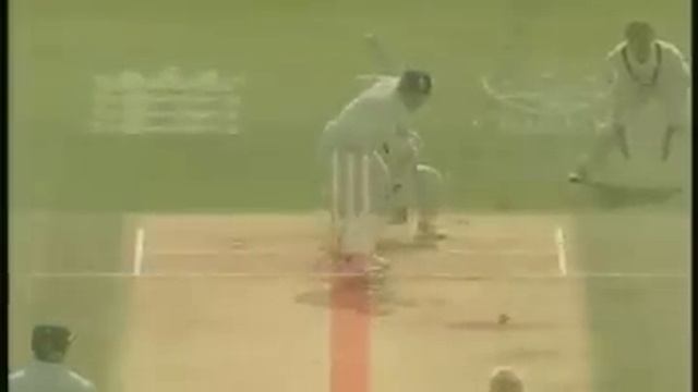 Ashes 2005! Shane Warne vs Marcus Trescothick смотреть онлайн