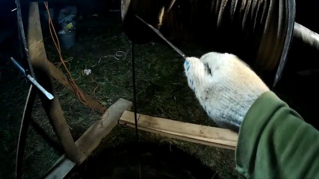 опускаем кольцо в шахту колодца нестандартно смотреть онлайн