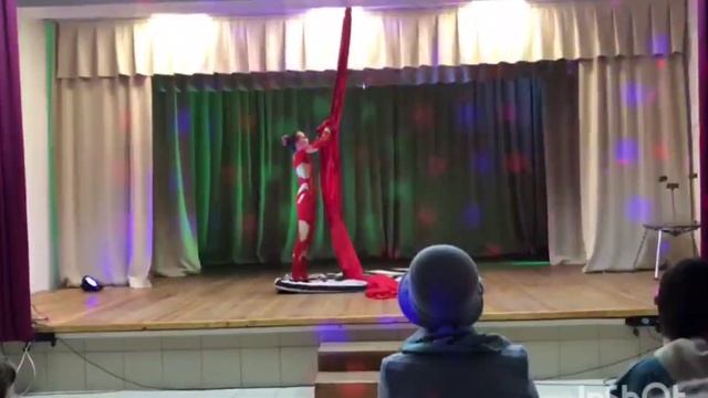 Полотна. Воздушная гимнастка Лекарева Анна. смотреть онлайн