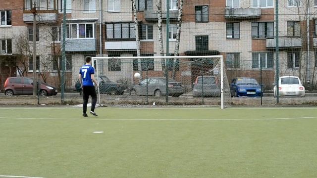 Challenge: кроссбар с центра поля смотреть онлайн