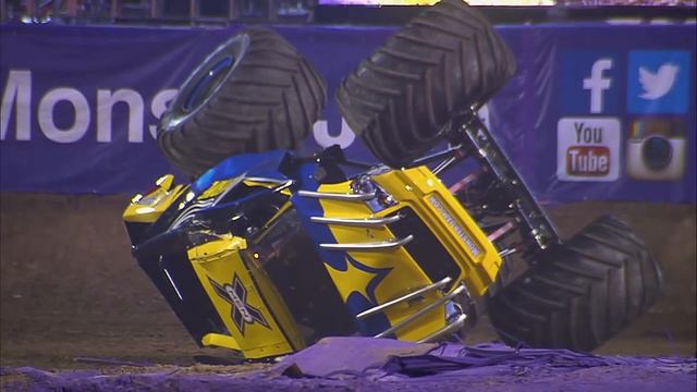 Monster Jam in Sam Boyd Stadium - Las Vegas, NV 2014 - Full Show - Episode 6 смотреть онлайн
