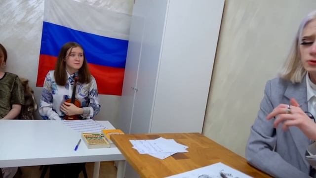 УльтраБогатая VS УльтраБедная! Богатая школьница VS Бедная Школьница! Богатая ТюрьмаVS Бедная Тюрьм смотреть онлайн