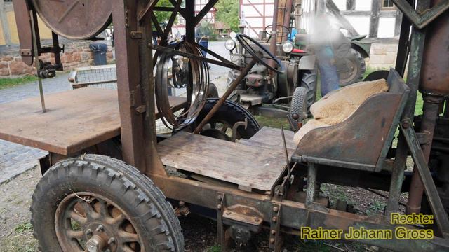 Alte Traktoren - Fahrbare Bandsäge von Karl Wattrodt in Hameln (um 1930) смотреть онлайн