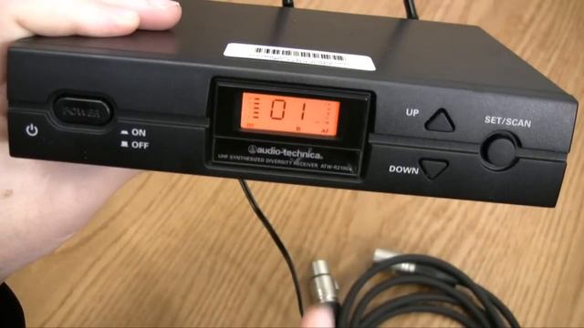 Microphone Wireless (clip On) Audio-technica ATW-2100a  ATW-t210a