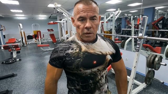 ТОП СОВЕТЫ В ЖИМЕ ЛЕЖА - КАЧАЛКИ ОТ ДЯДИ ЮРЫ смотреть онлайн