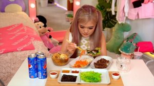 (ENG SUB) MUKBANG ASMR SAMGYEOPSAL / SO TASTY