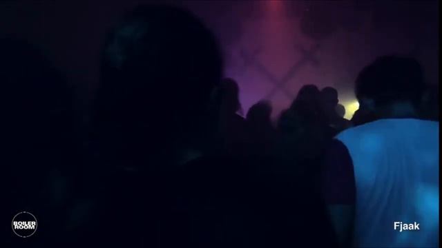 FJAAK - Keep The Funk (Tbilisi Boiler Room) смотреть онлайн
