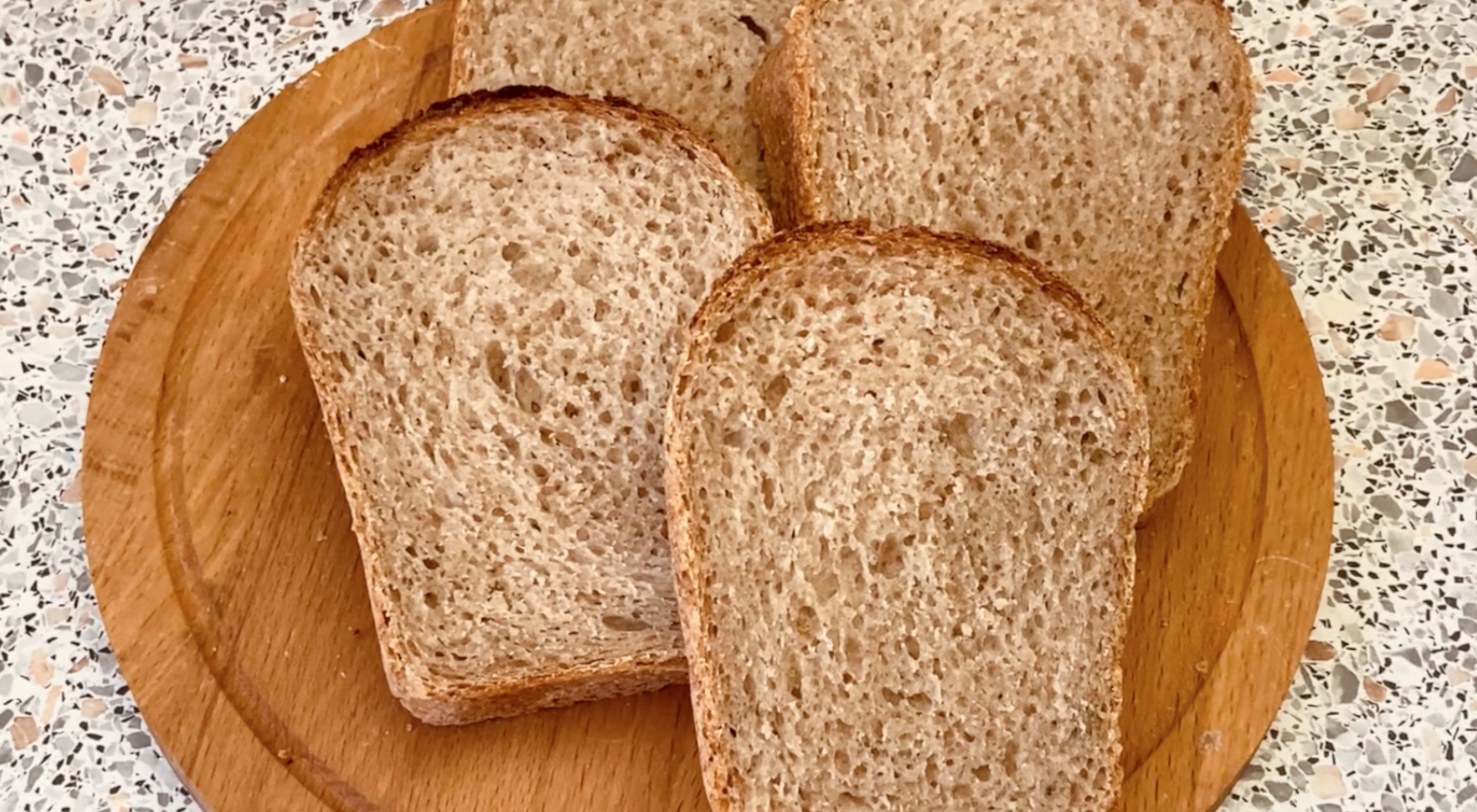 Пеку хлебушек с чудесным ароматом. В восторге вся семья... смотреть онлайн