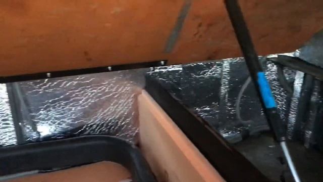 Freightliner Classic Xl. Разбор печки спальника. Автономка. Утеплитель. Полы.