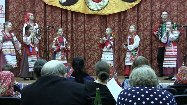 Плясовая "Масленица со двора съезжает" смотреть онлайн