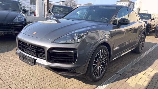 Porsche Cayenne E-Hybrid Coupé SportDesign Paket (03.2020) смотреть онлайн