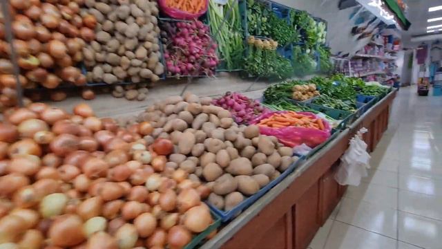магазин в Сиде для туристов, кто не хочет искать по дешевле, а купить в одном месте смотреть онлайн