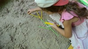 Полезное летнее  развлечение в детском саду на прогулке