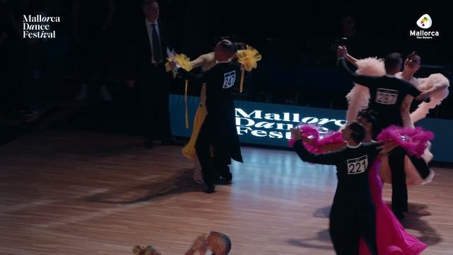Kiesel - Pokorna, CZE | R2 W | 2023 WDSF European Senior II STD Calvià, ESP смотреть онлайн