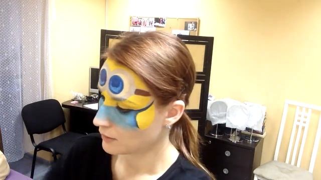 MINION make up | Миньон на лице смотреть онлайн