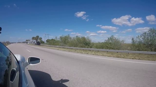 Ferrari 488 GTB vs Lamborghini Huracan LP610-4 Drag Racing and Roll Racing смотреть онлайн