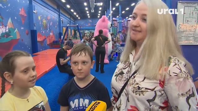 Парк развлечений "Хлоп Топ" Космос отмечает день рождения с размахом! смотреть онлайн