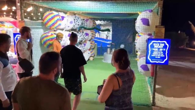 ХАЗЯЕВА ГРАБЯТ ЛОХОТРОН В ДУБАЕ!!! смотреть онлайн