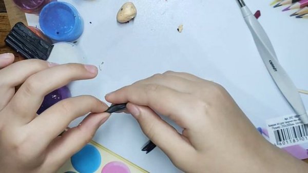 Wednesday Addams из пластилина.