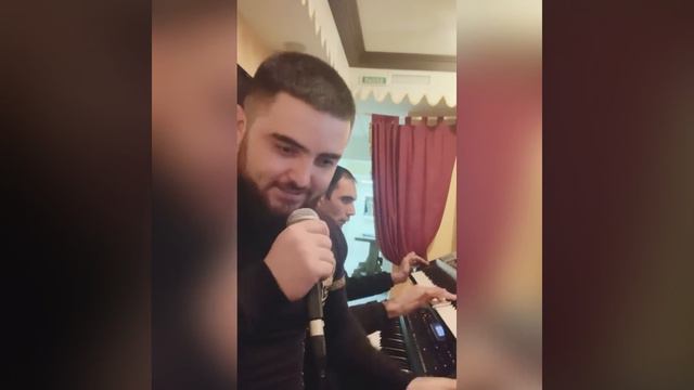 ARSHO MARTIROSYAN DZER TUN KGAM