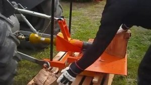 Дровокол:привод от вом трактора