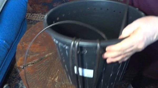 Кашпо из ротанга метод плетения Осьминожка