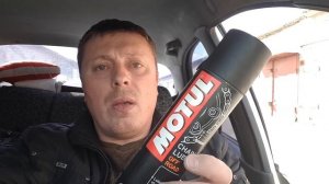 Скрипит дверь автомобиля чем смазать