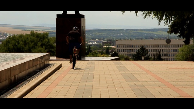 Vitaly Stegno - A Day in the City смотреть онлайн