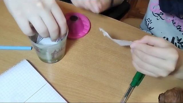 помогаю подруге радуюсь этому очень сильно хочу увидеть её собаку смотреть онлайн