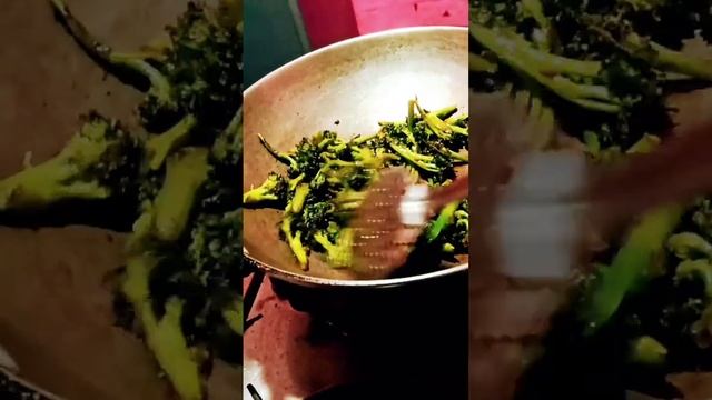 Kis Kis Ko Pasand He Ye  Brokly